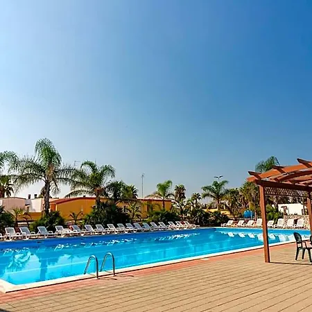 Racar Hotel *